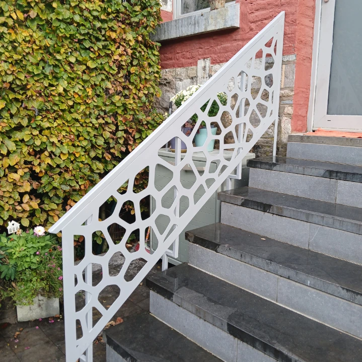 Rampe extérieure en acier
